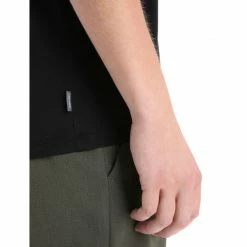 Icebreaker T-SHIRT TECH LITE II POLAR PADDLE BLACK -Vélo Soldes 2023 30655c815cbb93c861884e87df16