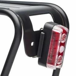 Blackburn ECLAIRAGE ARRIERE DAYBLAZER 65 REAR -Vélo Soldes 2023 456a7d82f74a4fbf6418f6fbdba6