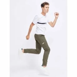 Looking For Wild PANTALON FITZ ROY OVERLAND TREK