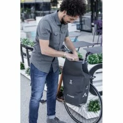 VAUDE PAIRE DE SACOCHES PORTE-BAGAGE AQUA BACK DELUXE -Vélo Soldes 2023 d8c2b06c5800ededeb1d8d8206a3